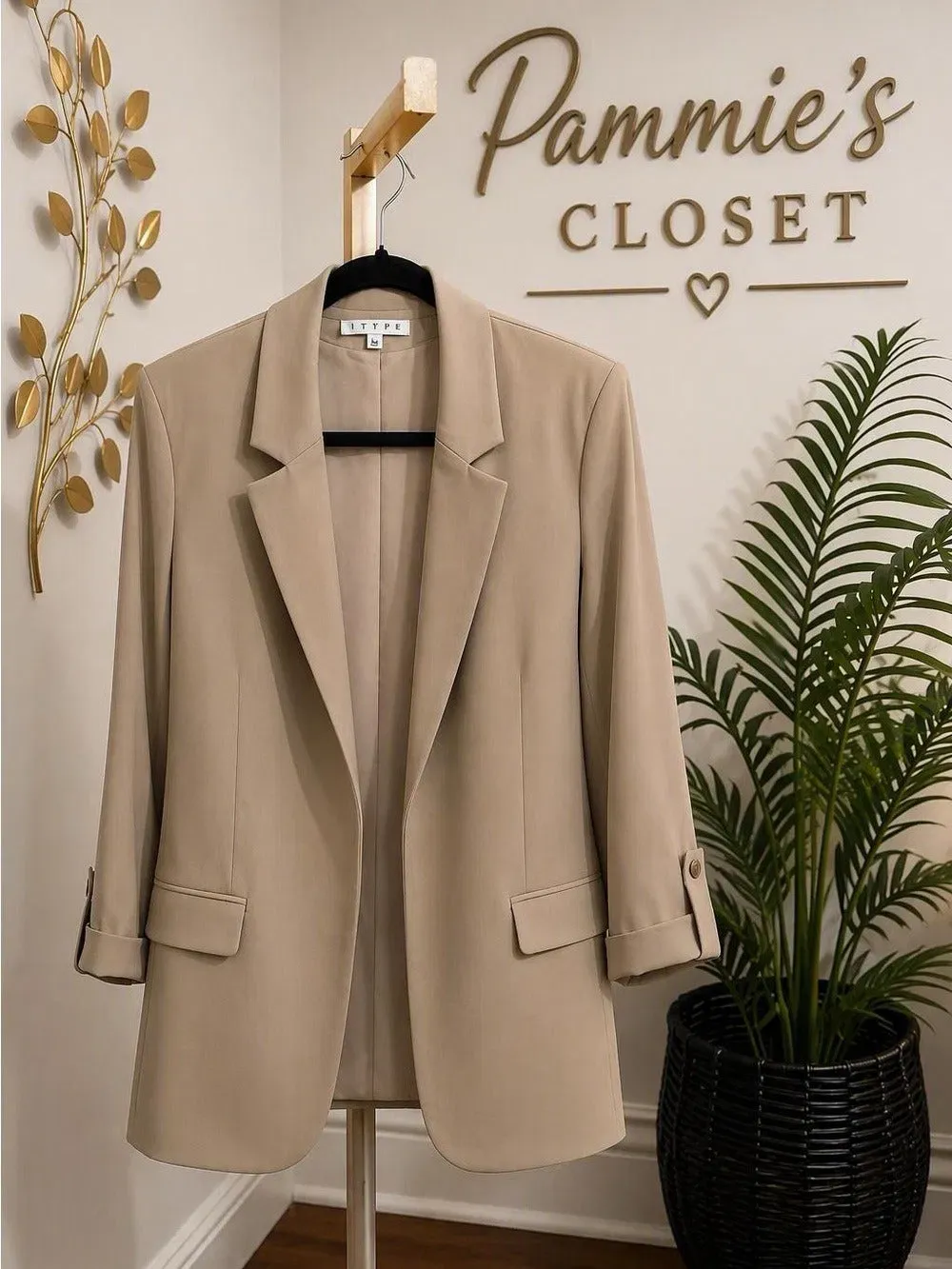 Beige tailored blazer